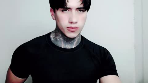 Snapshot of chriss_opp chatting on 17, 9, 2025 CHRIS  INDEPENT MODEL online show from 17, 9, 2025