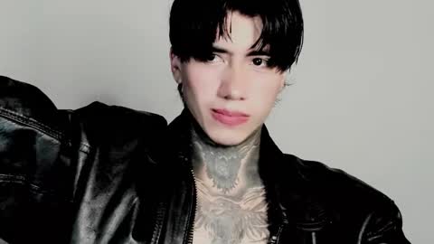 CHRIS  INDEPENT MODEL online show from 10, 11, 2025