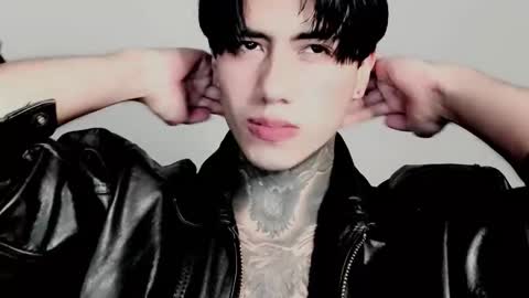 CHRIS  INDEPENT MODEL online show from 13, 11, 2025