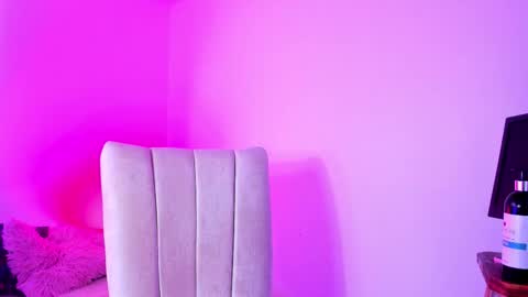 Christian Wang online show from 21, 12, 2025