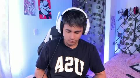 Christian Wang online show from 12, 5, 2026