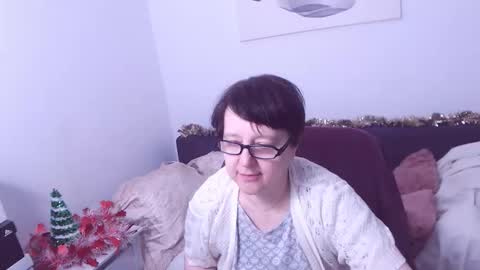 Christa online show from 19, 12, 2025