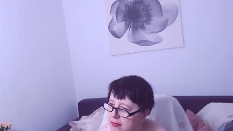 Snapshot of christarose chatting on 22, 5, 2026 Christa online show from 22, 5, 2026
