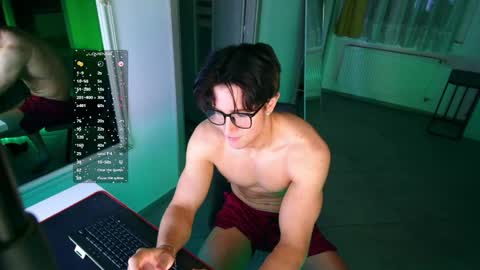 Snapshot of christianlevine_ chatting on 20, 4, 2026 UPVOTE ME ------ ILL DO SOMETHING FOR FREE online show from 20, 4, 2026