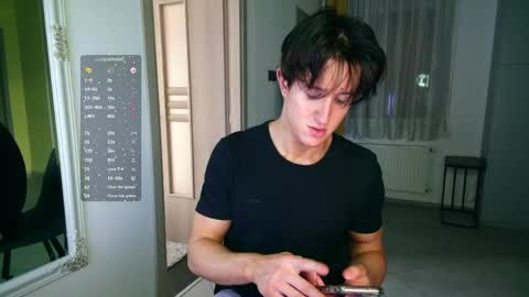 Snapshot of christianlevine_ chatting on 25, 4, 2026 UPVOTE ME ------ ILL DO SOMETHING FOR FREE online show from 25, 4, 2026