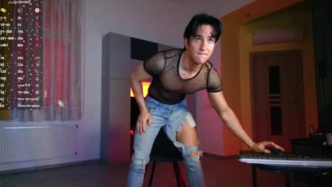 Snapshot of christianlevine_ chatting on 12, 5, 2026 UPVOTE ME ------ ILL DO SOMETHING FOR FREE online show from 12, 5, 2026