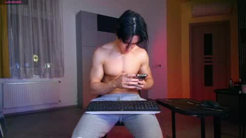 Snapshot of christianlevine_ chatting on 13, 5, 2026 UPVOTE ME ------ ILL DO SOMETHING FOR FREE online show from 13, 5, 2026