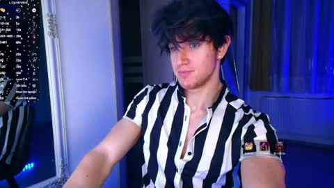 Snapshot of christianlevine_ chatting on 19, 5, 2026 UPVOTE ME ------ ILL DO SOMETHING FOR FREE online show from 19, 5, 2026