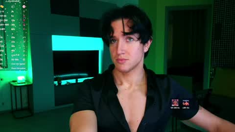 Snapshot of christianlevine_ chatting on 26, 5, 2026 UPVOTE ME ------ ILL DO SOMETHING FOR FREE online show from 26, 5, 2026