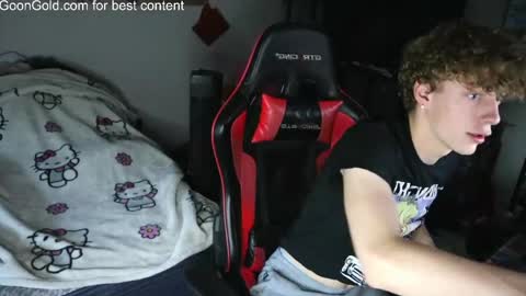 Snapshot of christianslong chatting on 7, 5, 2026 christianslong online show from 7, 5, 2026