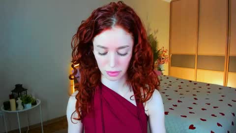 Snapshot of christinaconteeree chatting on 13, 5, 2026 christinaconteeree online show from 13, 5, 2026