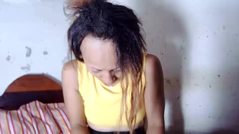 Snapshot of christine213 chatting on 24, 12, 2024 christine213 online show from 24, 12, 2024