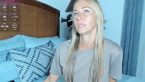 Snapshot of christine_35 chatting on 8, 6, 2026 Christine - online show from 8, 6, 2026