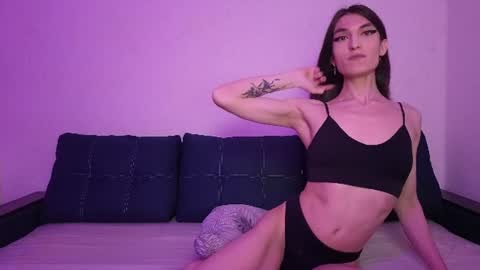Snapshot of christine_bell chatting on 8, 8, 2026 Christine online show from 8, 8, 2026