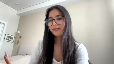 Snapshot of christinebrillhart chatting on 27, 2, 2026 Bella online show from 27, 2, 2026