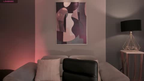 Christine Ford online show from 4, 3, 2026