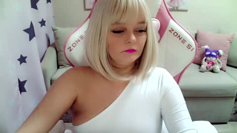 Snapshot of christirose chatting on 9, 12, 2024 Christi online show from 9, 12, 2024