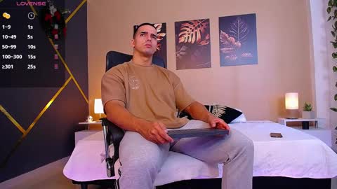 Christopher Black online show from 7, 1, 2026