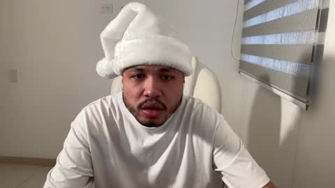 Snapshot of christopherdav chatting on 22, 12, 2024 Chris online show from 22, 12, 2024