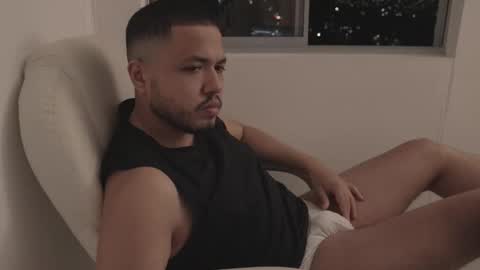 Snapshot of christopherdav chatting on 18, 11, 2025 Chris online show from 18, 11, 2025