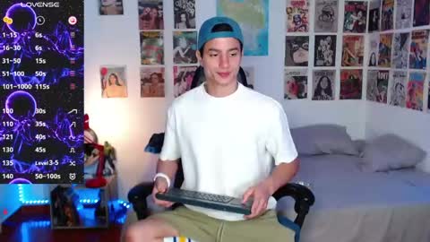 Snapshot of christophermillerxxx chatting on 18, 5, 2026 christophermillerxxx online show from 18, 5, 2026