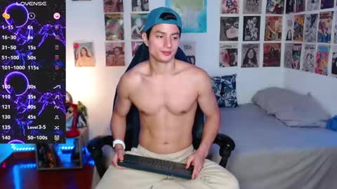 Snapshot of christophermillerxxx chatting on 26, 5, 2026 christophermillerxxx online show from 26, 5, 2026