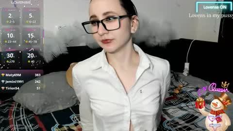 christyw3b online show from 10, 1, 2026