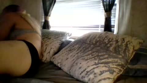 Snapshot of chrisvibess chatting on 9, 7, 2026 chrisvibess online show from 9, 7, 2026