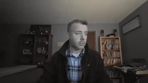 Snapshot of chrisw8121 chatting on 3, 2, 2026 chrisw8121 online show from 3, 2, 2026