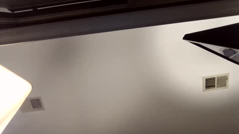 chrisw8121 online show from 16, 3, 2026