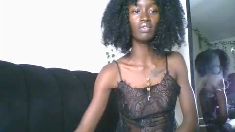 Snapshot of chroe22 chatting on 23, 2, 2026 chroe22 online show from 23, 2, 2026