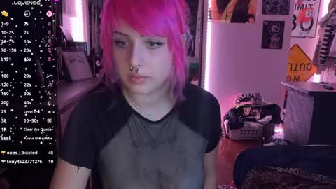 Snapshot of chromeheartzz chatting on 23, 5, 2026 chromeheartzz online show from 23, 5, 2026