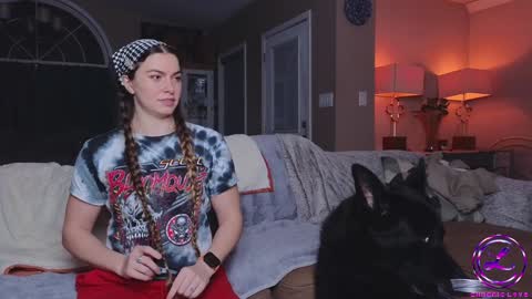 Snapshot of chroniclove chatting on 5, 2, 2025 Marley online show from 5, 2, 2025