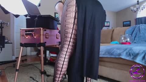 Snapshot of chroniclove chatting on 7, 3, 2025 Marley online show from 7, 3, 2025