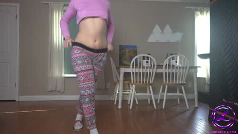 Snapshot of chroniclove chatting on 10, 3, 2025 Marley online show from 10, 3, 2025