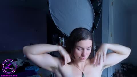 Snapshot of chroniclove chatting on 30, 5, 2026 Marley online show from 30, 5, 2026