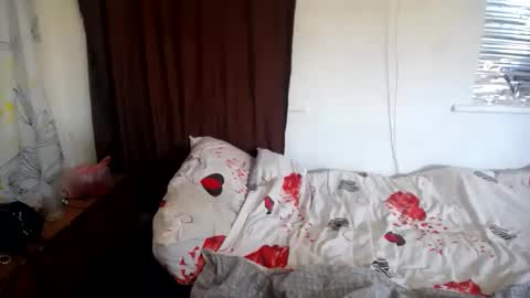 Snapshot of chrystalbella chatting on 11, 6, 2026 Diana online show from 11, 6, 2026