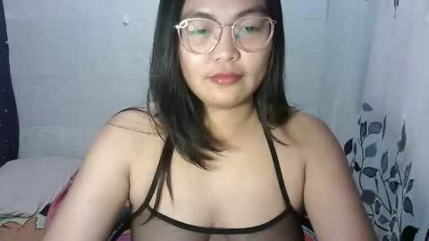 chubbycheeks27 online show from 16, 3, 2026