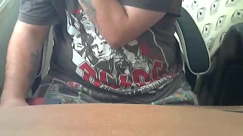 Snapshot of chunkisgreat chatting on 15, 9, 2025 chunkisgreat online show from 15, 9, 2025