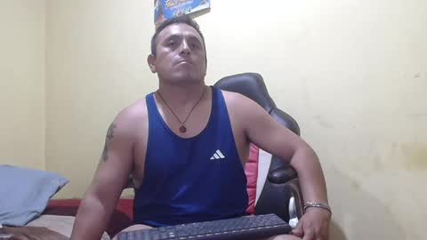 Snapshot of chupameloxxx3 chatting on 4, 1, 2025 el papi online show from 4, 1, 2025