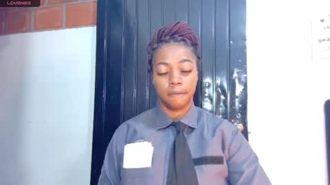 Snapshot of ciaraebonyxxx chatting on 9, 7, 2026 ciaraebonyxxx online show from 9, 7, 2026