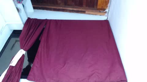 cicimom online show from 25, 1, 2025