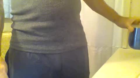 Snapshot of ciestep8216 chatting on 7, 10, 2025 ciestep8216 online show from 7, 10, 2025