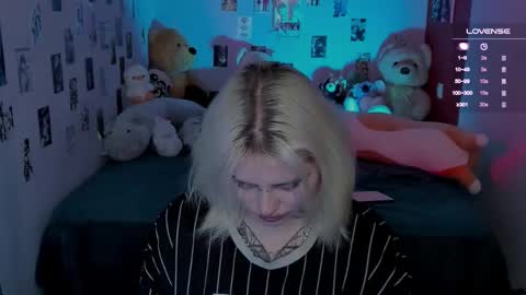 Helen and Teya online show from 28, 11, 2025