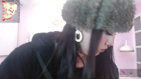 Snapshot of cina_moon chatting on 5, 6, 2026 Cinamoon online show from 5, 6, 2026