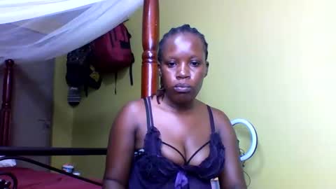 Snapshot of cinddy_14 chatting on 1, 1, 2025 cinddy 14 online show from 1, 1, 2025