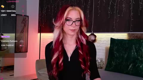 Snapshot of cindefucknrella chatting on 3, 3, 2026 Riya online show from 3, 3, 2026