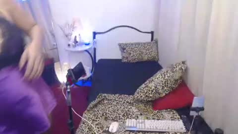 Cindy online show from 9, 10, 2025