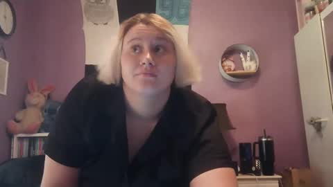 Snapshot of cinnaburwood chatting on 7, 12, 2024 Cinna online show from 7, 12, 2024