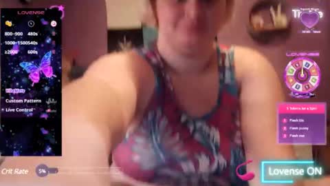 Snapshot of cinnaburwood chatting on 9, 12, 2024 Cinna online show from 9, 12, 2024